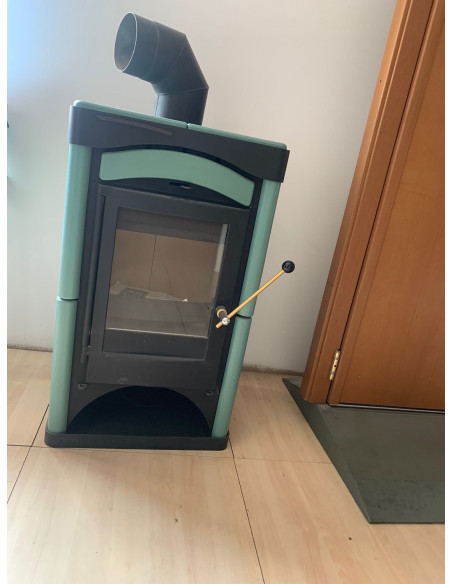Stufa a legna BASIC verde